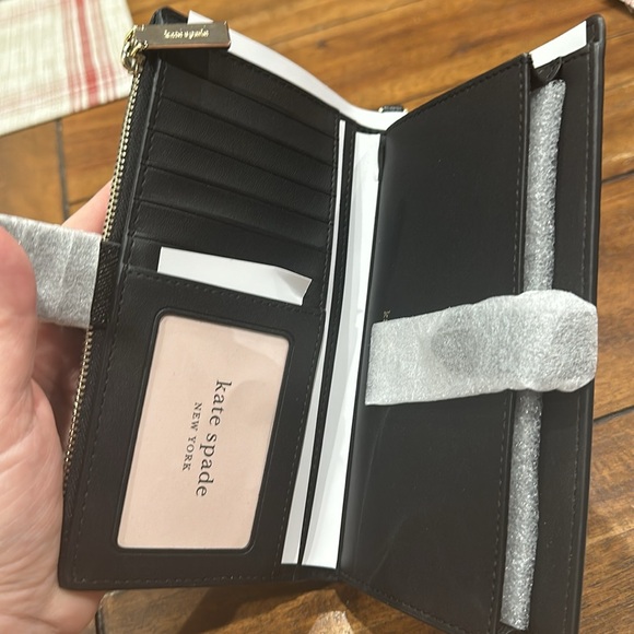 Kate Spade Staci Phone Wallet Wristlet - NWT
Black - Picture 6 of 9